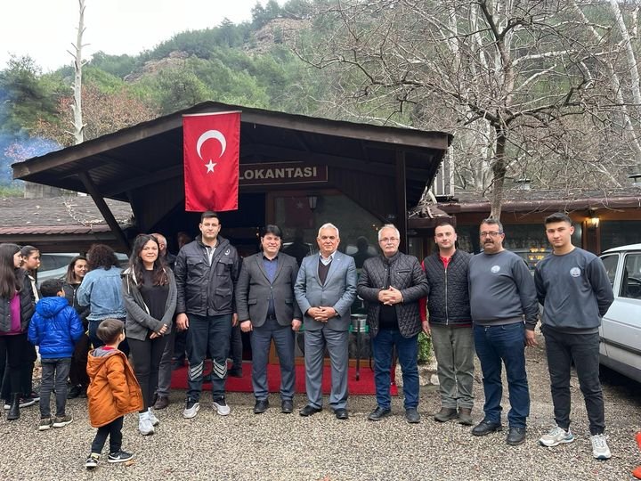 Her Mevsim Başka Güzel Dağılcak